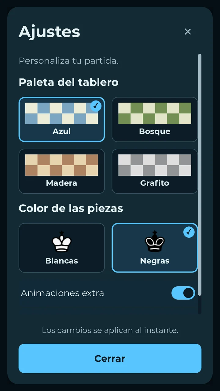 Ajustes de la app con las paletas Azul, Bosque, Madera y Grafito, y selección del color de las piezas.
